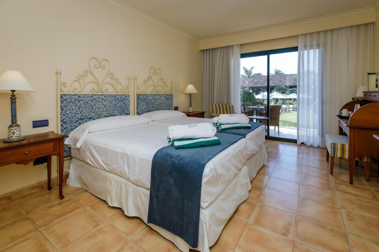 La Quinta Menorca By Portblue Boutique - Adults Only Hotel Son Xoriguer Exterior photo